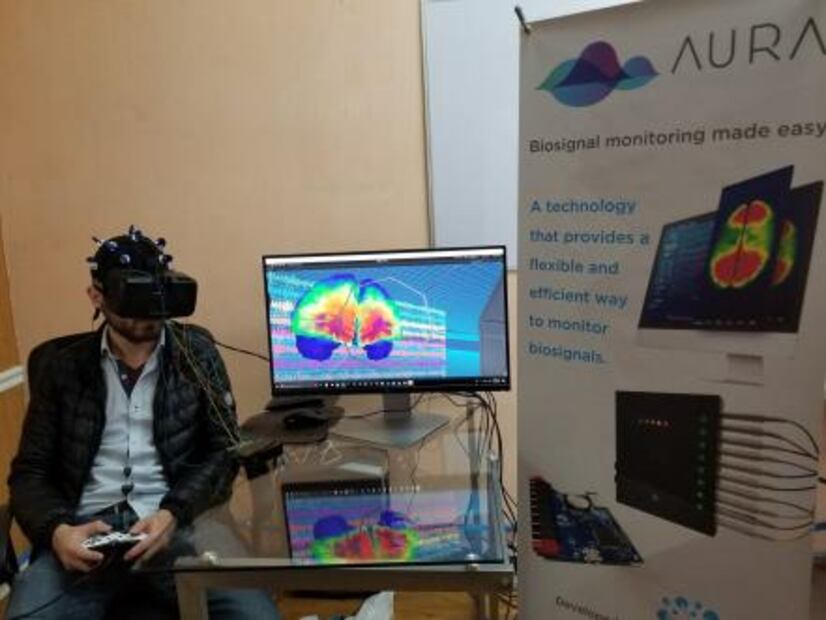 Mexicano triunfa con neurotecnología en Japón