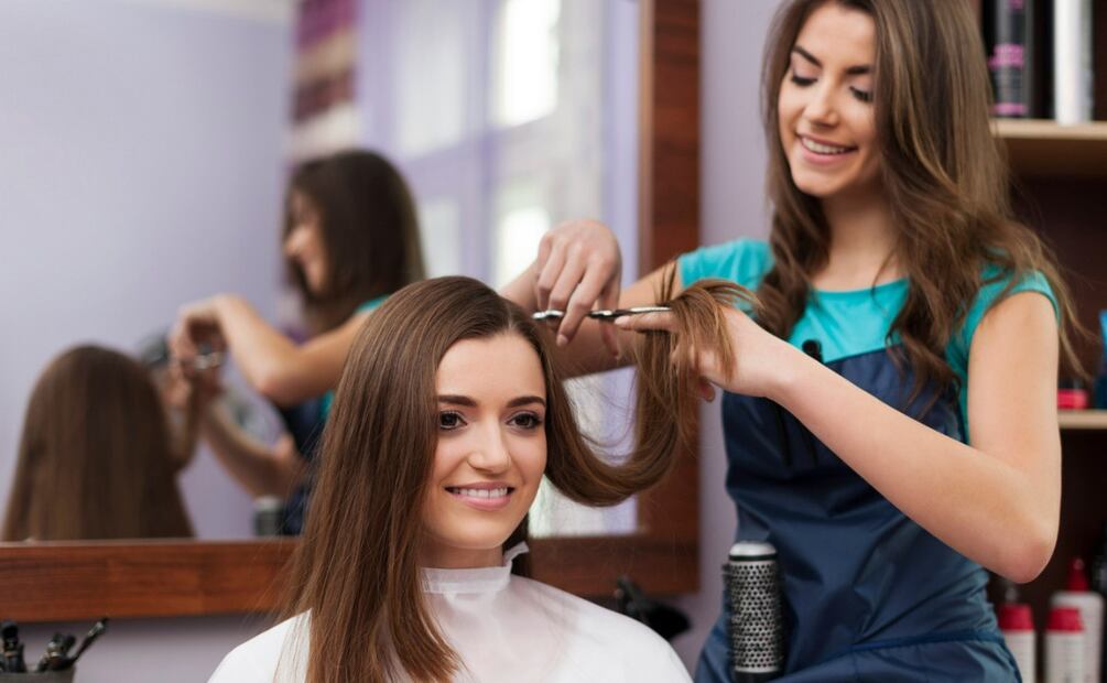 Estos son los mejores días de octubre 2024 para cortarse el cabello. Foto: Freepik