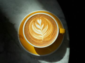 ¿Quién no puede tomar café después de las 5 pm?