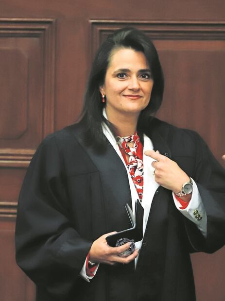 Dividida, Corte confirma pregunta para revocación