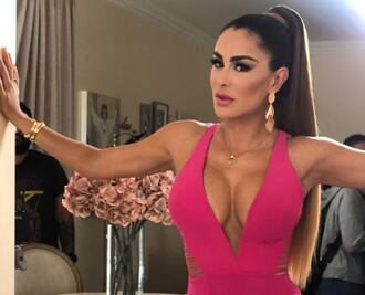 Ninel Conde enciende las redes con escote pronunciado
