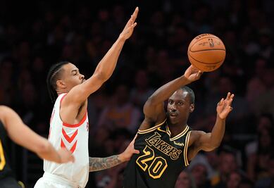 Debuta el jugador estadounidense más viejo en la NBA