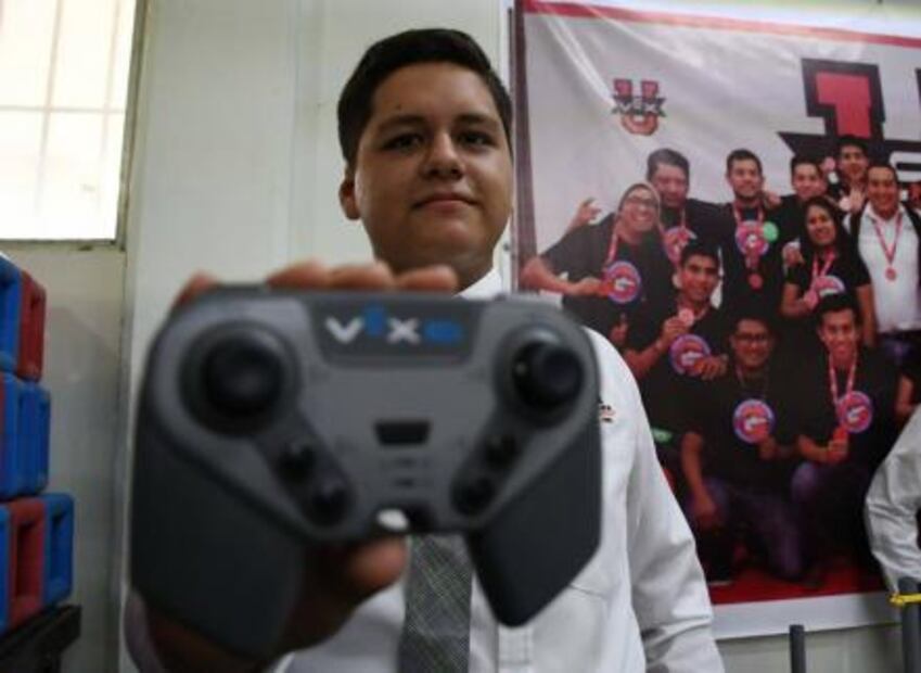 De zona indígena en Veracruz, ases de robótica