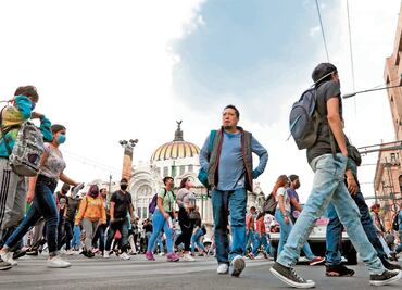 Evalúa choca con Coneval por cifra de pobreza en la CDMX