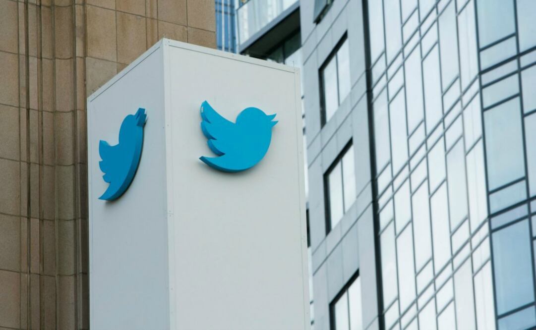  El valor actual de mercado de Twitter es de unos 23 mil 500 millones de dólares, lo que sugiere que una oferta debería rondar los 30 mil millones de dólares. (Foto: Especial ) 
