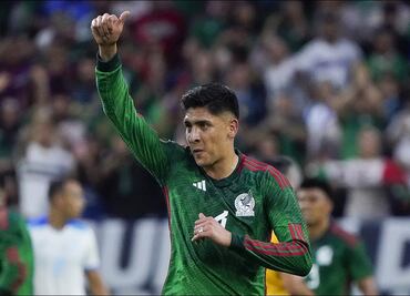 Manchester United y Chelsea se pelean por la contratación de Edson Álvarez