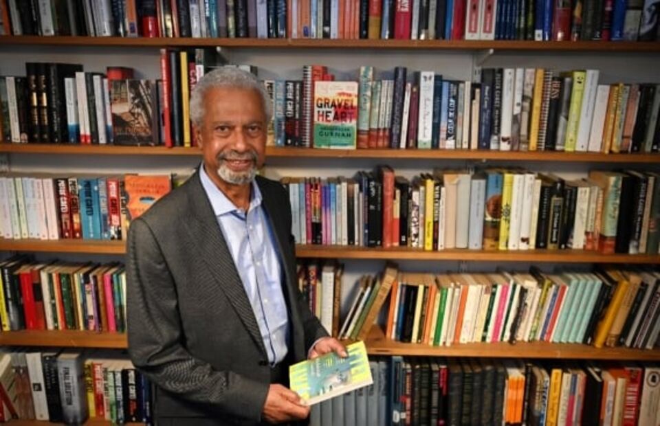 El trato inhumano a los refugiados no ha cambiado en medio siglo: Abdulrazak Gurnah, Nobel de Literatura 2021