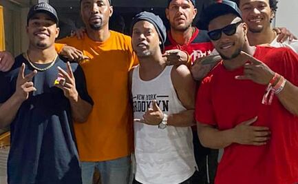 Ronaldinho es detenido en Paraguay