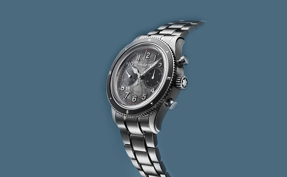 Calibre MB M25.13 automático, marcha 48 horas. Cronógrafo. Caja de acero de 42 mm (sin oxígeno), 100 m. Brazalete de acero intercambiable.