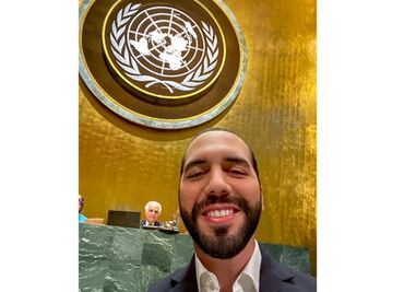 De la selfie de Bukele al "huele a azufre" de Chávez: momentos memorables en Asambleas de la ONU