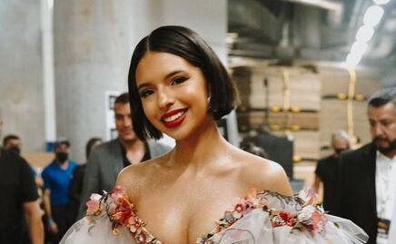 Cuánto cuesta el lujoso carro Tesla de Ángela Aguilar