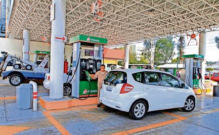 Desconocen 85% de las gasolinerías el pacto de precios