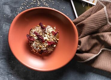 Deleita a mamá con un rico mole con short rib