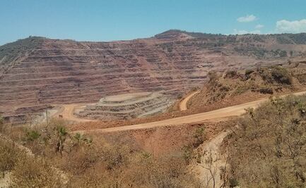 Comando roba lingotes de oro y plata de mina Mulatos en Sonora