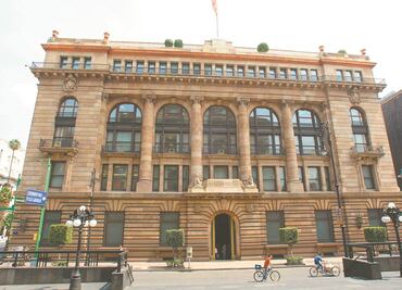 Remanente entregado al gobierno, señal de autonomía de Banxico: Banamex; monto se usaría para reducir déficit público