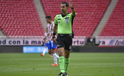 Partidos de pacotilla, arbitraje de pacotilla