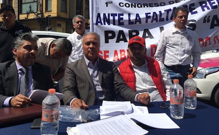 Taxistas presentan petición de pregunta parlamentaria sobre apps como Uber