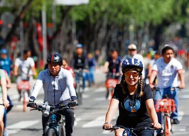 Atropellan a 2 personas durante el Paseo Dominical Muévete en Bici; el conductor se da la fuga