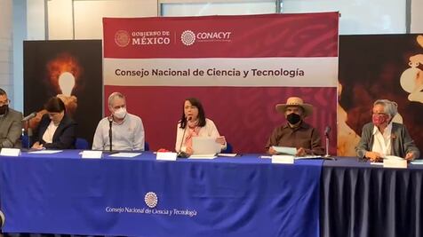 Estudiantes del CIDE "obligan" a Álvarez-Buylla que atienda sus demandas