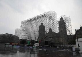 FOTOS: A 18 días del arranque del Mundial, así avanza el FIFA Fan Fest en el Zócalo de CDMX