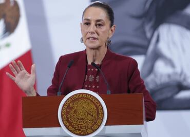 Siguen puentes aéreos en zonas incomunicadas por lluvias en Veracruz e Hidalgo: Sheinbaum; llevan medicinas y despensas