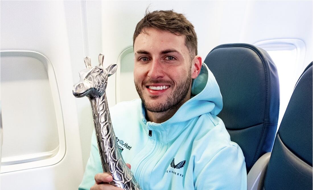 FOTO: Santiago Giménez se convierte en el máximo goleador mexicano en la Eredivisie - @Feyenoord