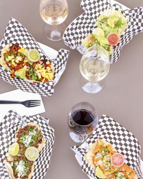 Los tacos y el vino sí se llevan 