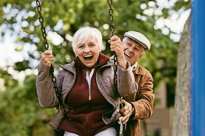 Conoce la vitamina que hay que evitar para envejecer mejor, según estudio