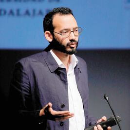 Rodrigo Blanco escribe de Venezuela con dolor