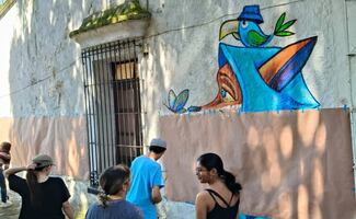 OPLE Veracruz impulsa murales por la democracia; jóvenes plasman participación ciudadana en Xalapa