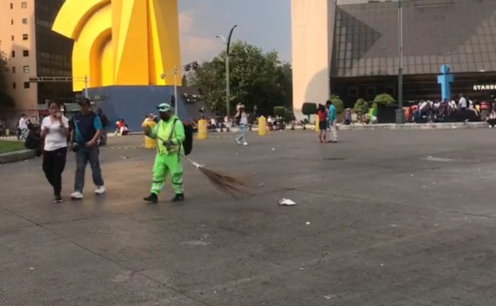 Minuto a minuto de marcha de AMLO en la CDMX