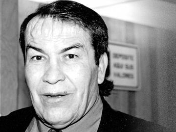 Legendary Mexican wrestler dies at 73