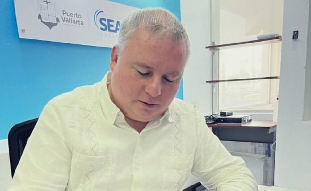 Funcionario de Puerto Vallarta comía con su asesino antes de que le disparara en restaurante de Providencia, Guadalajara