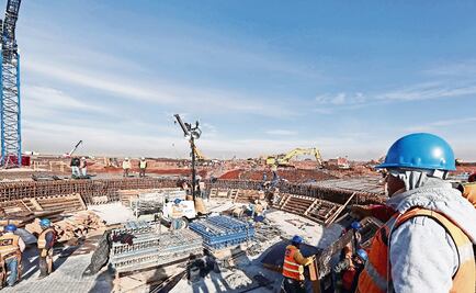 Mexico to buyback debt of canceled airport