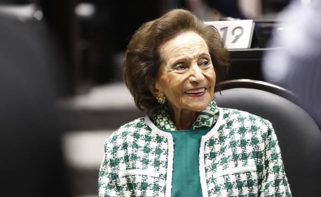 Cien años de Ifigenia Martínez, lideresa de izquierda y fundadora del PRD; esta fue su vida en fotos