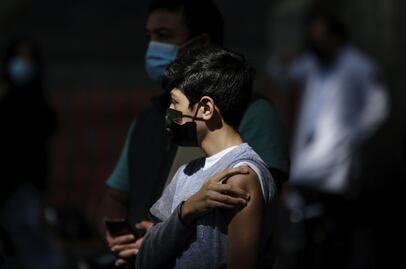 Covid-19: vacuna europea "Hipra" combatiría exitosamente a la variante ómicron