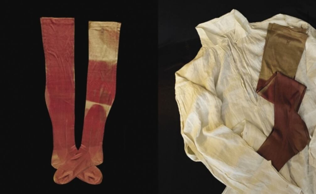 Subastan cabellos y restos de sangre de Napoleón; estos son sus precios