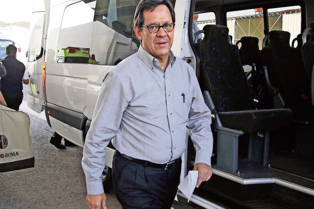 El subsecretario de Derechos Humanos de la Segob, Roberto Campa, viajó a Guadalajara para participar en el cuarto foro de debate sobre el uso de la marihuana (ARIEL OJEDA. EL UNIVERSAL)