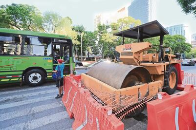Pérdidas de 20 mdp, por paro de obras en Metrobús