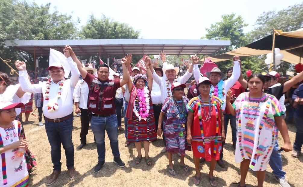 Campaña de la candidata de Morena a la alcaldía de Uxpanapa, Elsa Cobos (05/05/2025). Foto: Especial