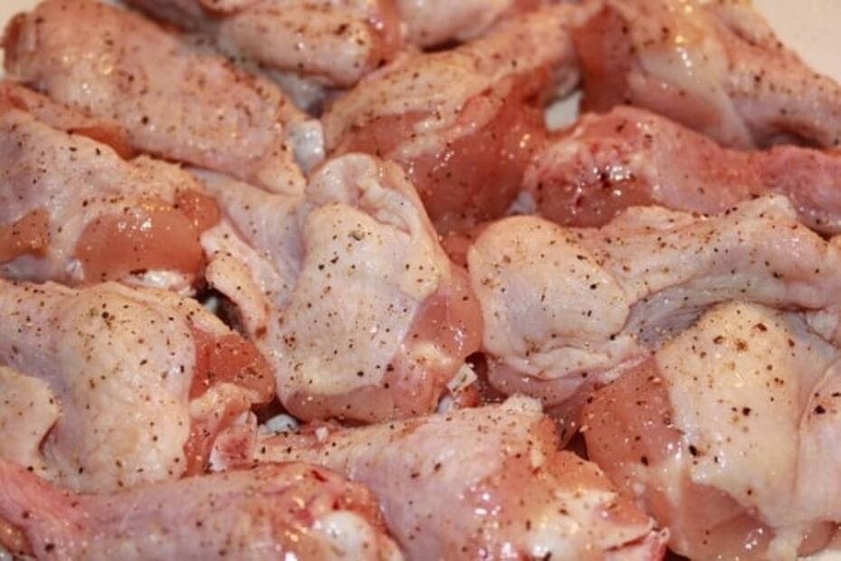 Qué pasa si comes el pollo con pellejo o piel