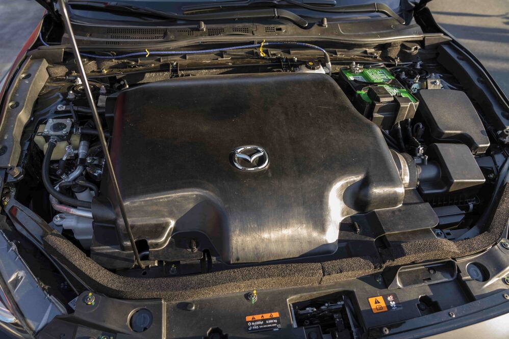 Manejamos el nuevo motor Skyactiv X de Mazda
