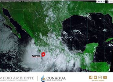 Tormenta "Narda" toca tierra al noreste de Lázaro Cárdenas, Michoacán
