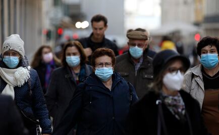 EU reporta que los primeros casos de ómicron en personas vacunadas presentaron una enfermedad leve