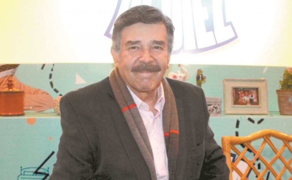 Óscar Chávez rescató la canción folclórica mexicana: Ortíz de Pinedo