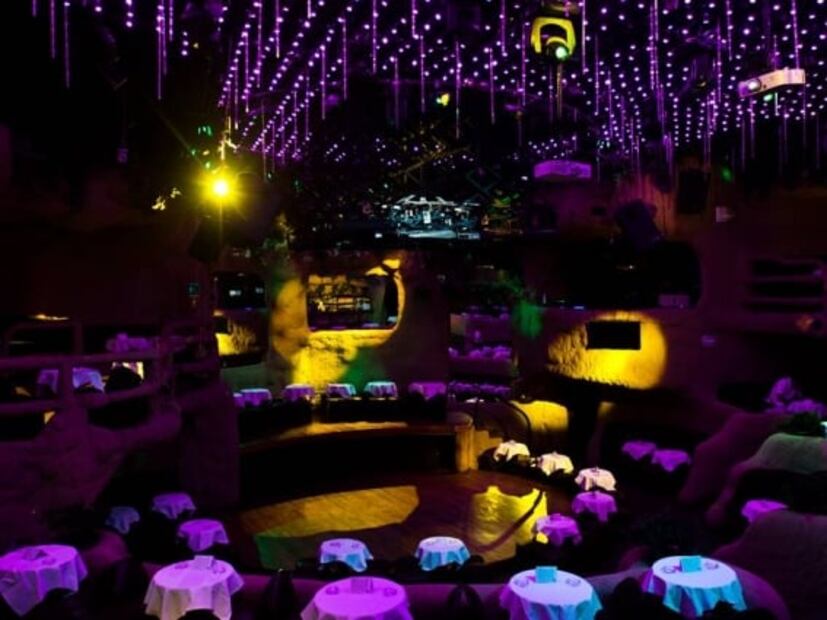 Con toda calma, así le prendieron fuego al Baby' O en Acapulco 