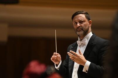 "Nadaqueverientos", un texto de Lázaro Azar