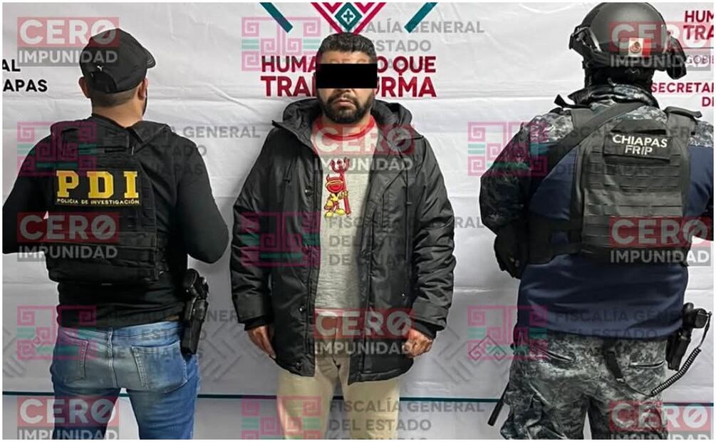 Detención del a médico que iba a realizar la cirugía de hernia y liposucción a una mujer en Chiapas (27/12/2024). Foto: Especial