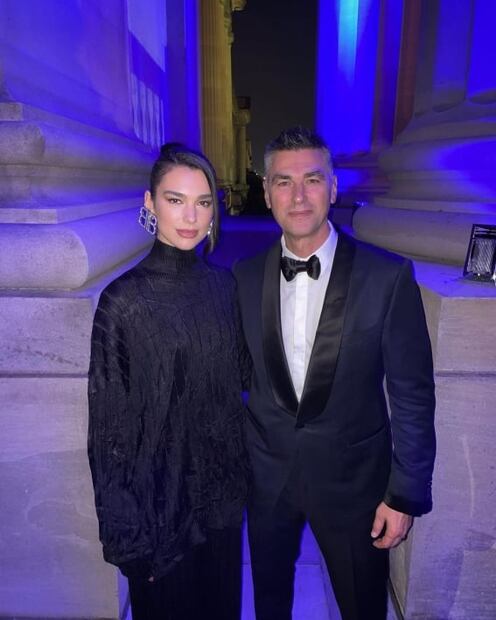 Quién es Dukagjin Lipa, el guapo padre de Dua Lipa que arrasa en redes