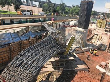 Tras accidente, continúan obras en Trolebús a Chalco